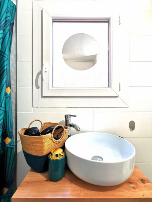 Charmant T2 Atypique, Renove, Confortable Béziers Dış mekan fotoğraf