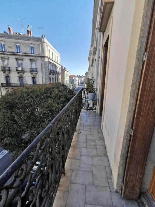 Charmant T2 Atypique, Renove, Confortable Béziers Dış mekan fotoğraf